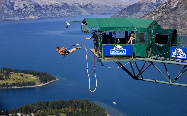Queenstown, New Zealand, bungee jump