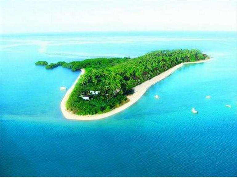 Robinson Crusoe Island